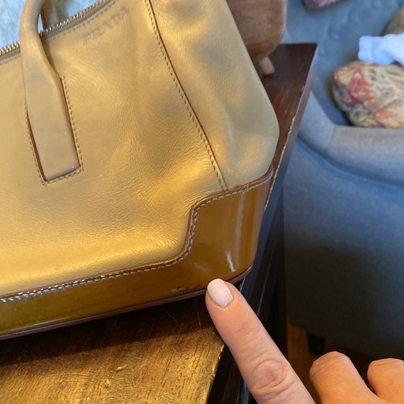 Vintage 90’s PRADA Handbag *HARD to FIND* - Picture 10 of 10